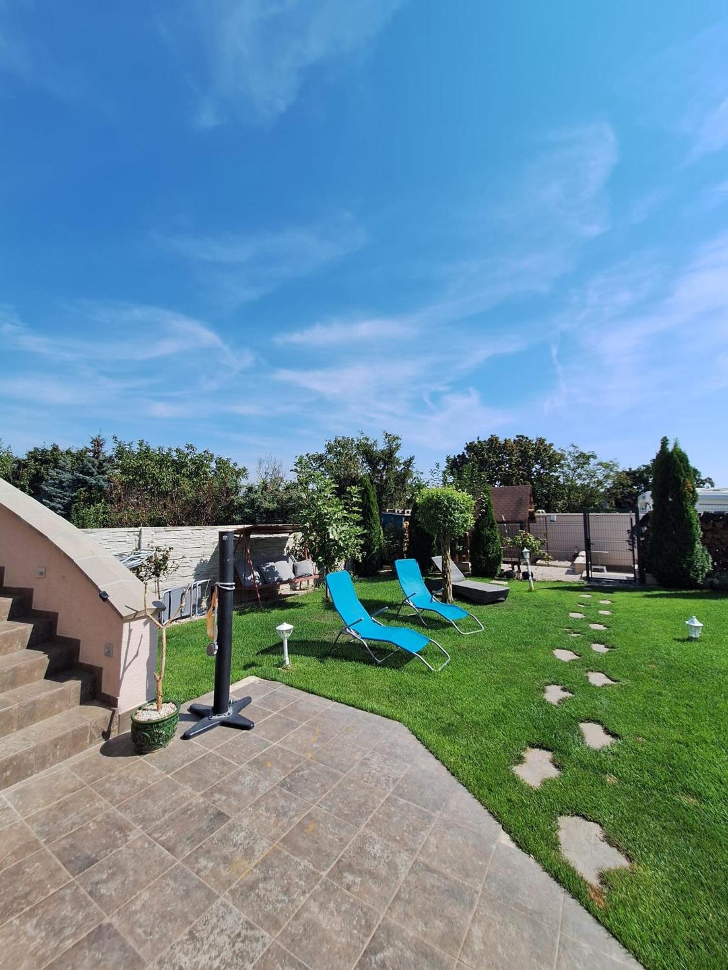 Meduza Wellness Spa S Ubytovanim Глоговец Экстерьер фото
